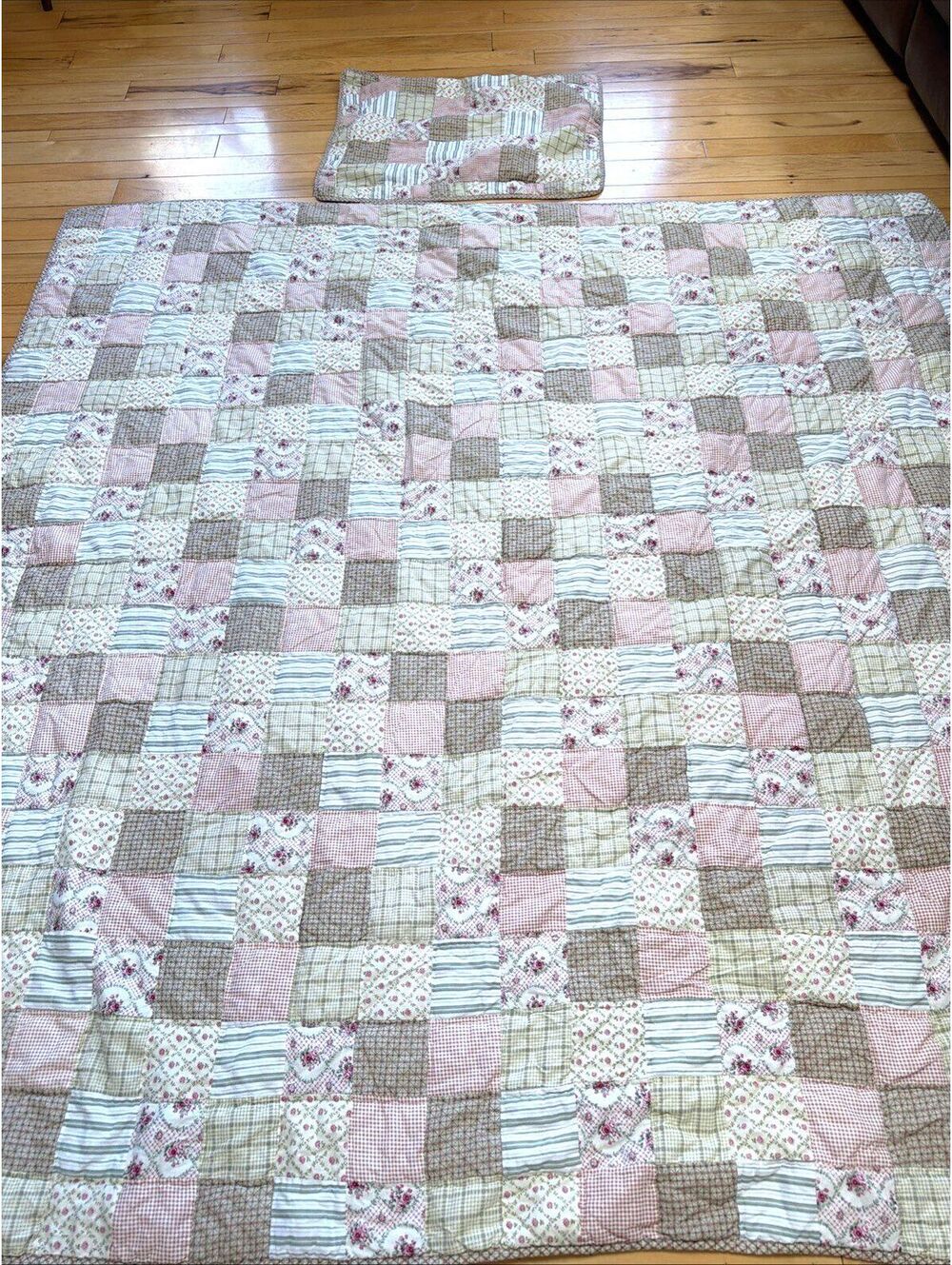 Vtg Patchwork Quilt Pink Beige Floral W/ Sham Cottagecore Farmhouse Shabby Chic